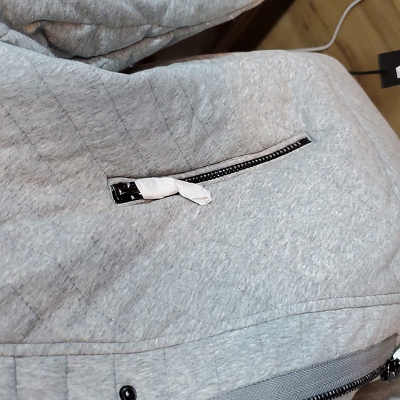 Blank NYC NWT gray oversided puffy moto jacket M - Picture 5 of 14